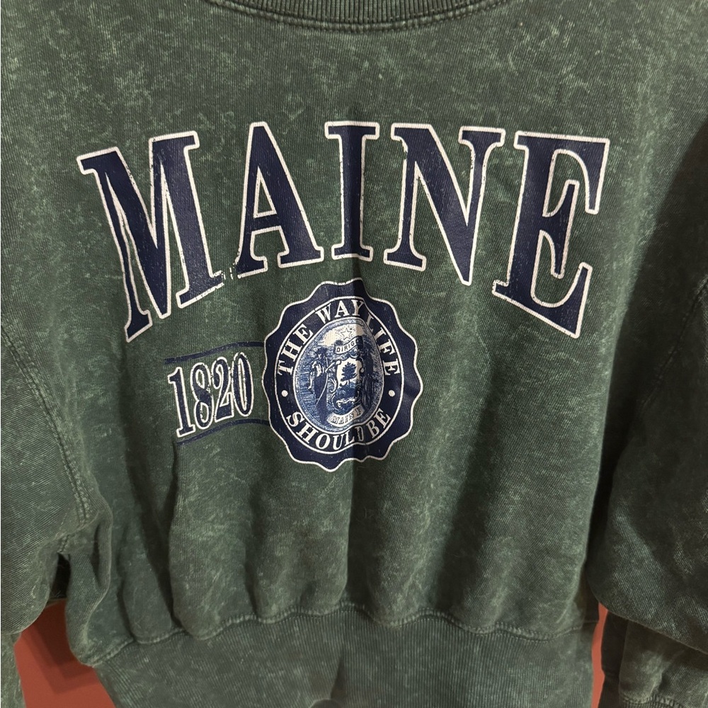 Green Maine Crew Neck Sweater